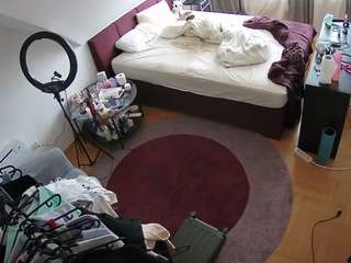 voyeurcam-julmodels-whitebed-1 Nudes and Live Cam