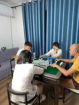 xiaotiantian-10 Nudes and Live Cam