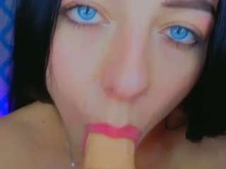 kitnisskiss Nudes and Live Cam