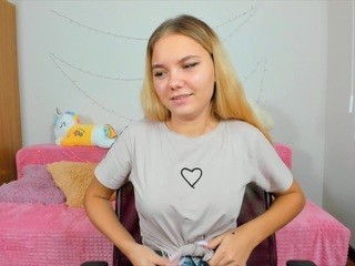 suzianne on cam for live i sexy video chat