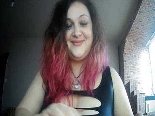 CurlyCherry on cam for live i sexy video chat