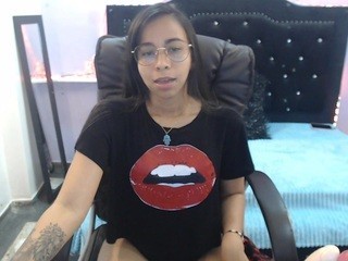 diana-rojas on cam for live i sexy video chat