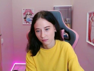 ?, prettyemma? on cam for live i sexy video chat