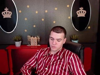tobibrain on cam for live i sexy video chat