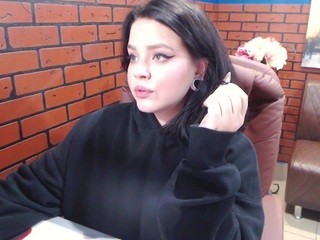 your-sonya on cam for live i sexy video chat