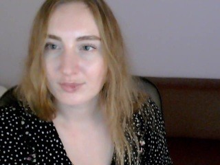 megan-cutie on cam for live i sexy video chat