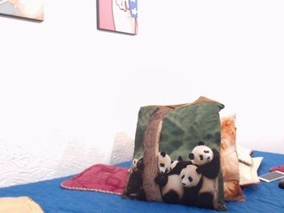 SURA on cam for live i sexy video chat