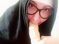 The Italian Nun Is Back To Enjoy With You With Savy Milf