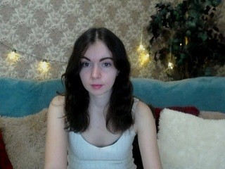 ameli-kiss on cam for live i sexy video chat