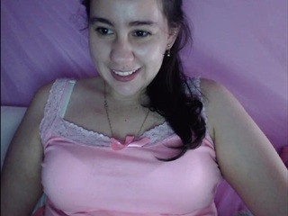 emiilyclarkk on cam for live i sexy video chat