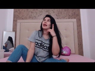 BeatriceRed on cam for live sex chat