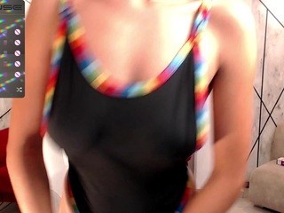 Connie Adams on cam for live i sexy video chat