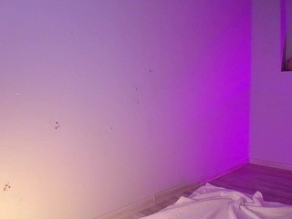 emmbielle on cam for live sex chat