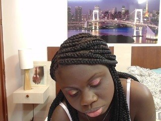 kiarasmith on cam for live sex chat