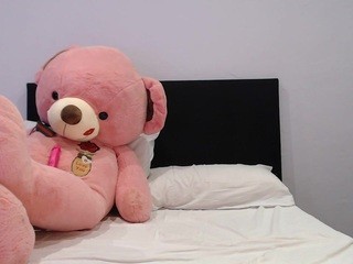 kittystar , ?? on cam for live sex chat
