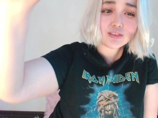 Korean_waifu on cam for live sex chat