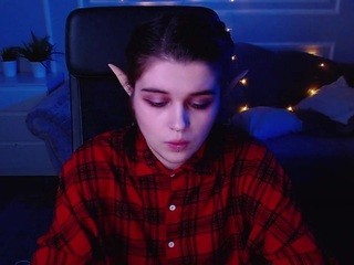 ladymarilyn on cam for live sex chat