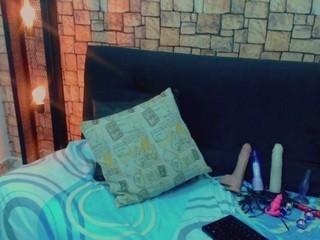 luna-aguilar on cam for live sex chat