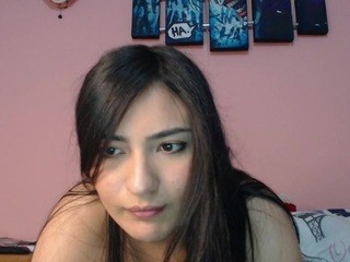 madisonleonne on cam for live sex chat