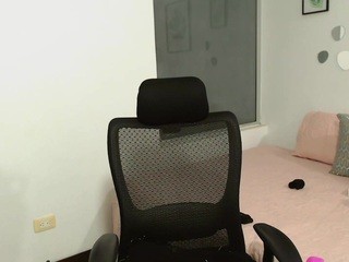 martinamiller69 on cam for live sex chat