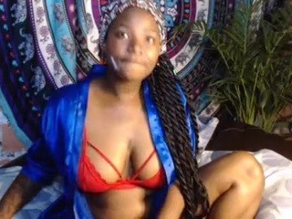 milajoy on cam for live sex chat