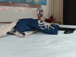 sexyvanesssa on cam for live sex chat