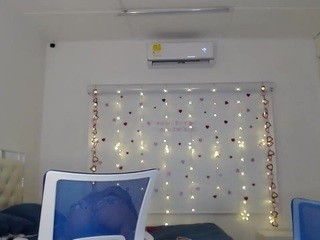 stephany-yuan on cam for live sex chat
