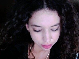 Chelseavegass nude on cam – live sex chat