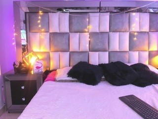 Danielajade nude on cam – live sex chat