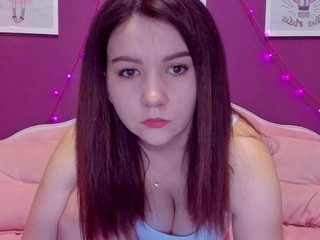 Gracefosters nude on cam – live sex chat