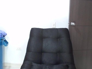 Isabellacake nude on cam – live sex chat