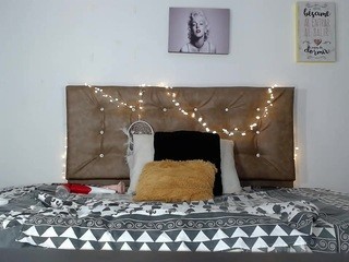 Leizasmith nude on cam – live sex chat