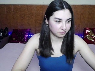 lisalevis on cam for live sex chat