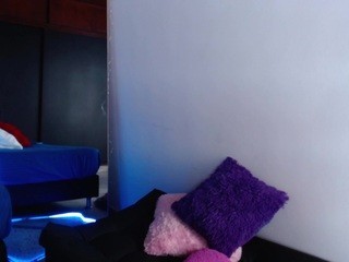 llyam-5 on cam for live sex chat