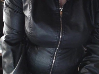 LollaGreate on cam for live sex chat