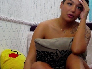 Lorenamoore nude on cam – live sex chat