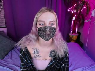 Lorensmore nude on cam – live sex chat