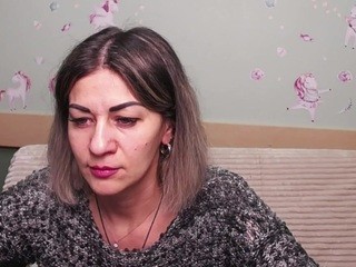Sayleydener nude on cam – live sex chat