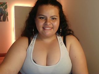 Sophie-white nude on cam – live sex chat