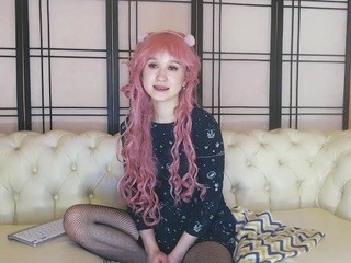 TonnySunny on cam for live sex chat