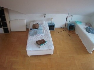 Voyeurcam-julmodels-whitebed-2 nude on cam – live sex chat