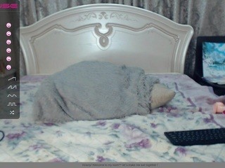Annie :3 nude on cam – live sex chat