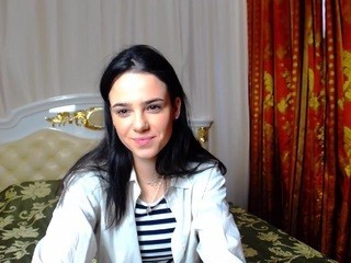 Hennessygirl nude on cam – live sex chat