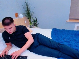 Jenryford nude on cam – live sex chat