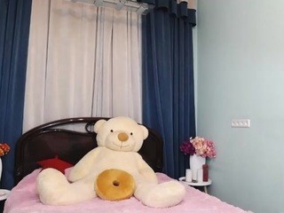LovelyMary nude on cam – live sex chat