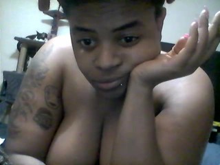 Prettyzoe nude on cam – live sex chat