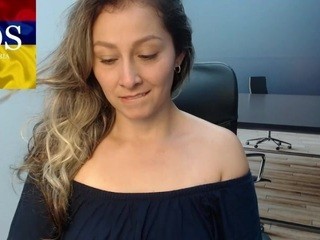 Luna-owens nude on cam – live sex chat