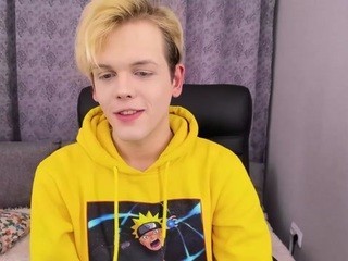 RyanToyBoy nude on cam – live sex chat