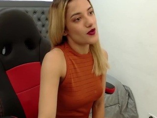 Skyler-white nude on cam – live sex chat