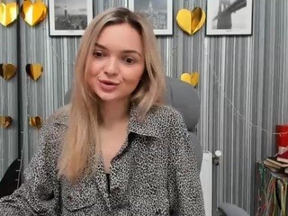 Whittefox nude on cam – live sex chat